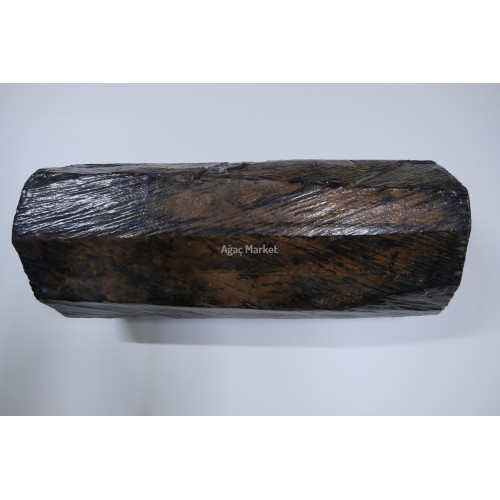 Abanoz Ağacı Kütük